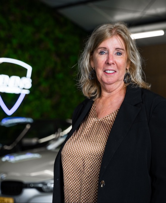 Gallery gallery_images_4_0_17782331331742373858.jpg Janneke Loenen | Loenen's Autobedrijf