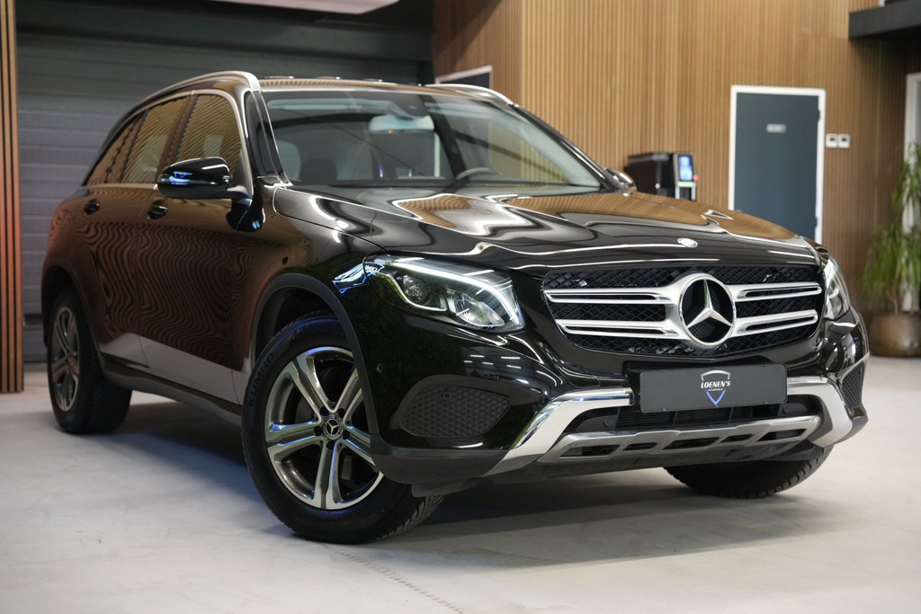 Mercedes-Benz GLC 250 4MATIC Prestige / Trekhaak / LED / Camera / Navi 52924244-4.jpg | Loenen's Autobedrijf