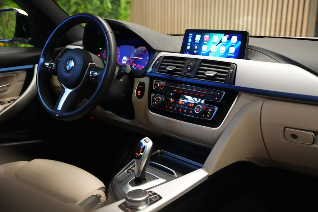 BMW 3 Serie Touring 330i M Sport Edition / Trekhaak / Leder / CarPlay 52942269-2.jpg | Loenen's Autobedrijf