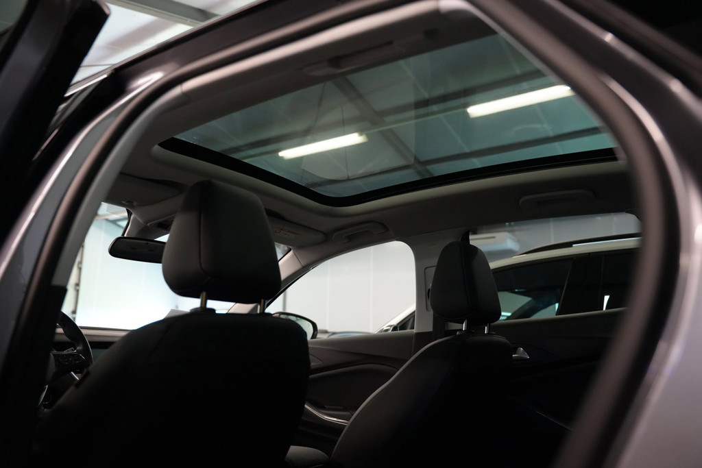 Opel Grandland X 1.6 Turbo Ultimate / Panoramadak / Trekhaak / Rondomzicht camera 53389150-4.jpg | Loenen's Autobedrijf