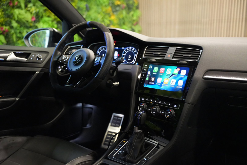 Volkswagen Golf 2.0 TSI 4Motion R / Pano / DynAudio / ACC / Camera 53711455-2.jpg | Loenen's Autobedrijf