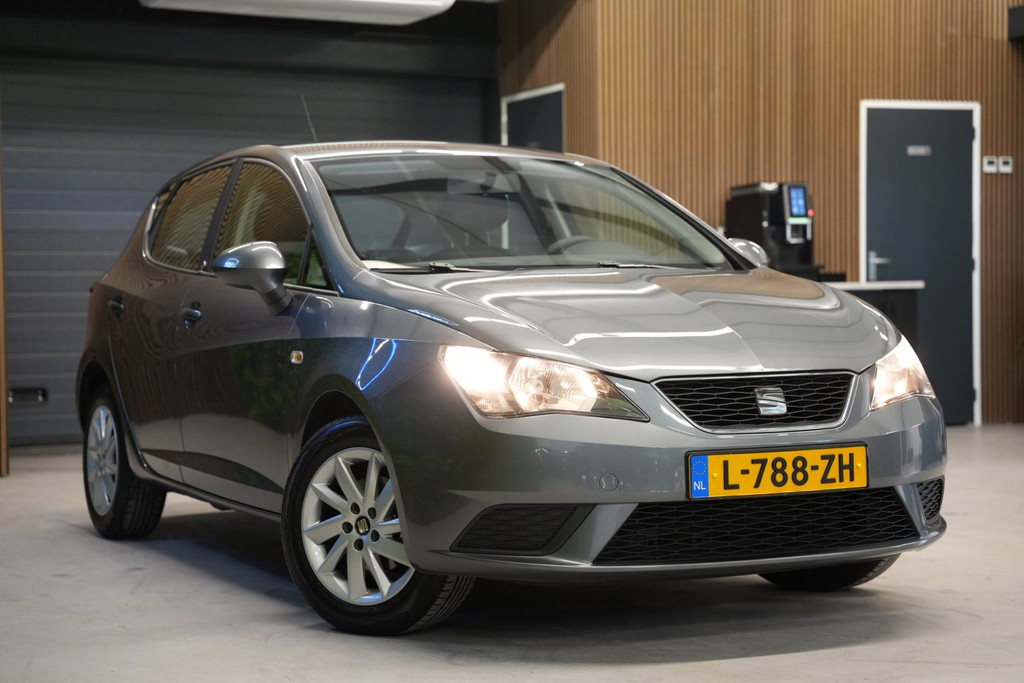 SEAT Ibiza 1.0 MPI Reference / Parkeersensoren / Airco / LM velgen 54261483-4.jpg | Loenen's Autobedrijf