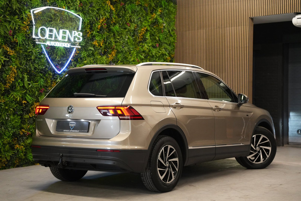 Volkswagen Tiguan 1.4 TSI ACT Highline / Trekhaak / Cruise / PDC 54272046-1.jpg | Loenen's Autobedrijf