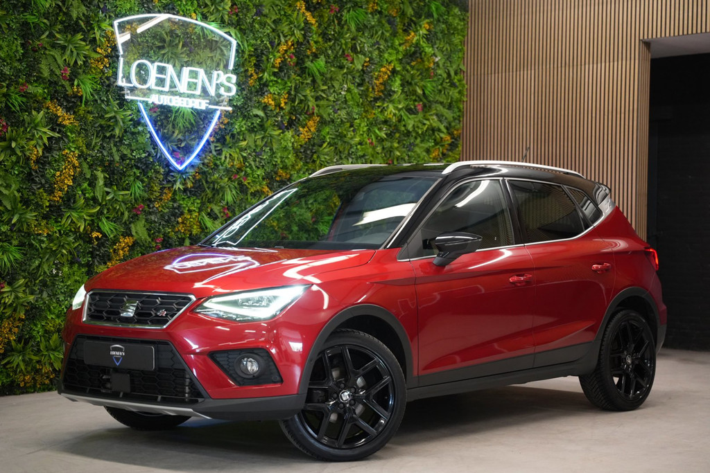 SEAT Arona 1.0 TSI FR Business Intense / Trekhaak / Camera / CarPlay 54350181-0.jpg | Loenen's Autobedrijf