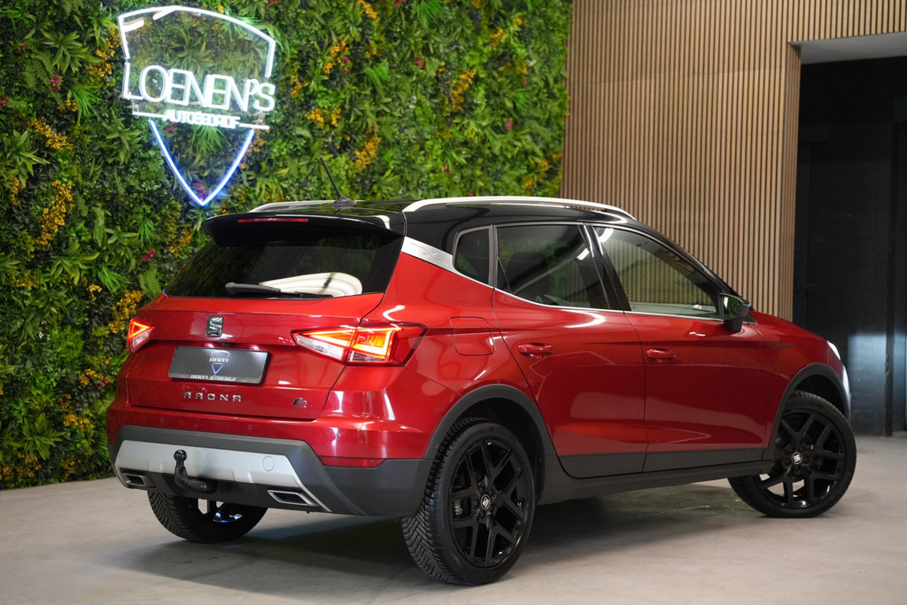 SEAT Arona 1.0 TSI FR Business Intense / Trekhaak / Camera / CarPlay 54350181-1.jpg | Loenen's Autobedrijf