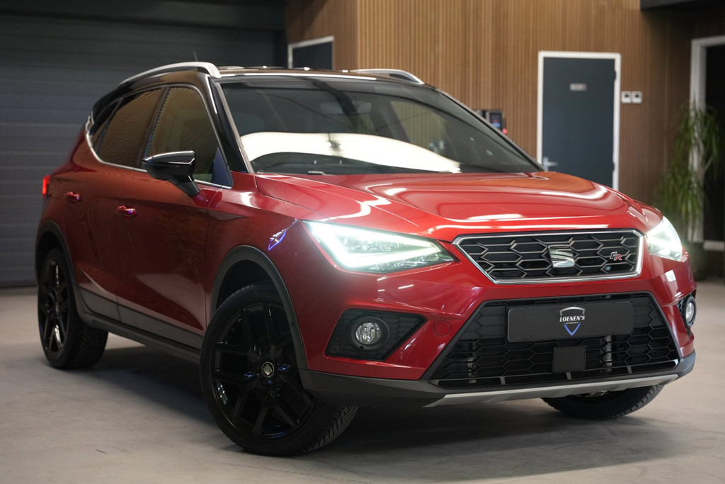 SEAT Arona 1.0 TSI FR Business Intense / Trekhaak / Camera / CarPlay 54350181-4.jpg | Loenen's Autobedrijf