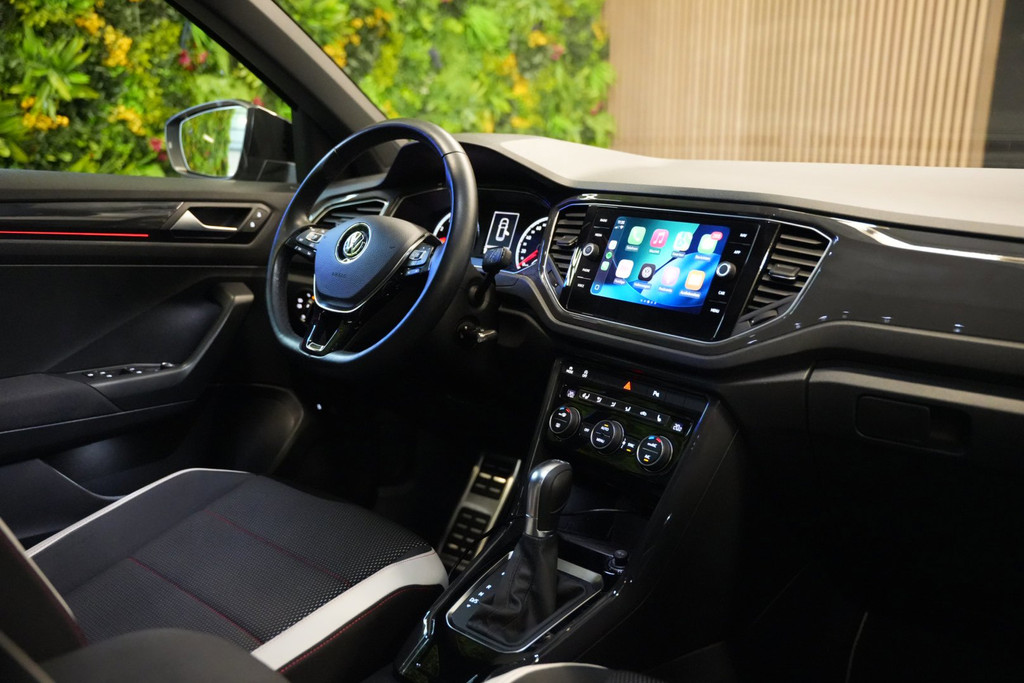 Volkswagen T-Roc 1.5 TSI Sport / Trekhaak / CarPlay / ACC 54383028-2.jpg | Loenen's Autobedrijf