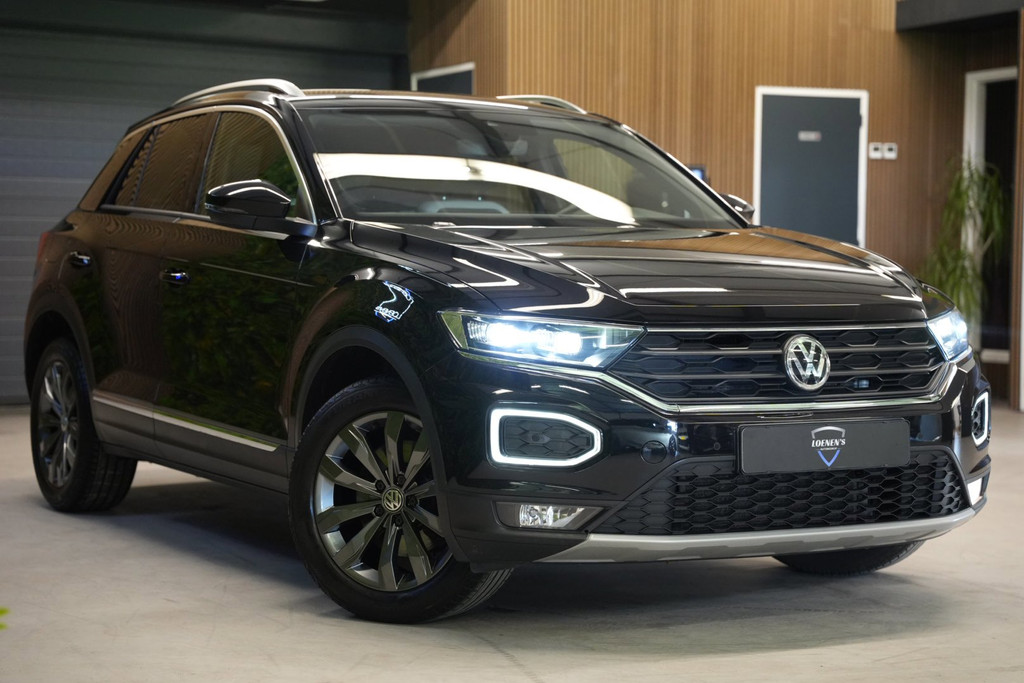 Volkswagen T-Roc 1.5 TSI Sport / Trekhaak / CarPlay / ACC 54383028-4.jpg | Loenen's Autobedrijf