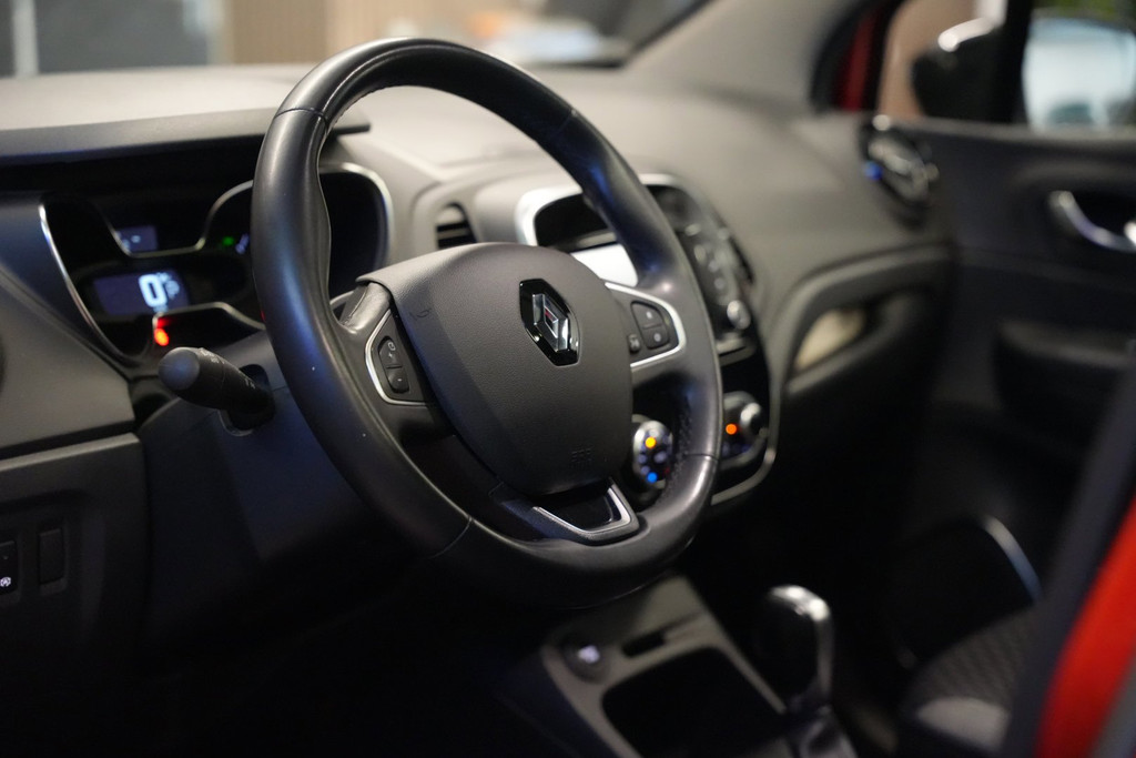Renault Captur 1.3 TCe Version S / Trekhaak / Camera / Cruise 54794356-3.jpg | Loenen's Autobedrijf