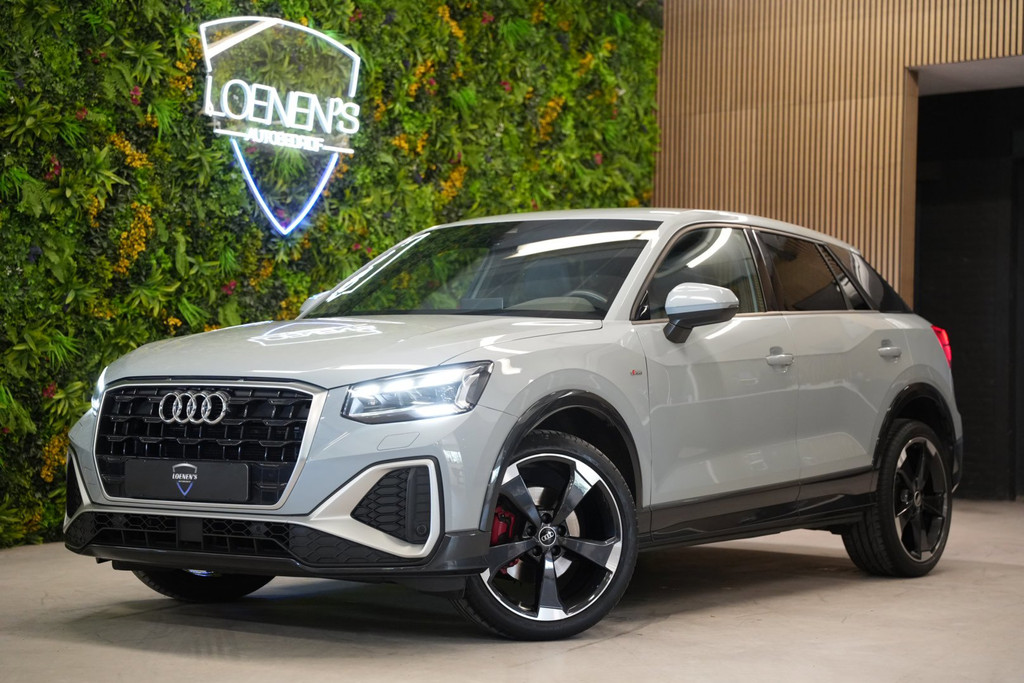 Audi Q2 35 TFSI 3x S-Line / Trekhaak / Camera / CarPlay 54807741-0.jpg | Loenen's Autobedrijf