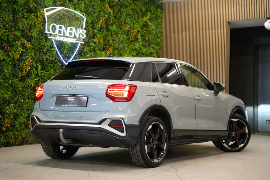 Audi Q2 35 TFSI 3x S-Line / Trekhaak / Camera / CarPlay 54807741-1.jpg | Loenen's Autobedrijf