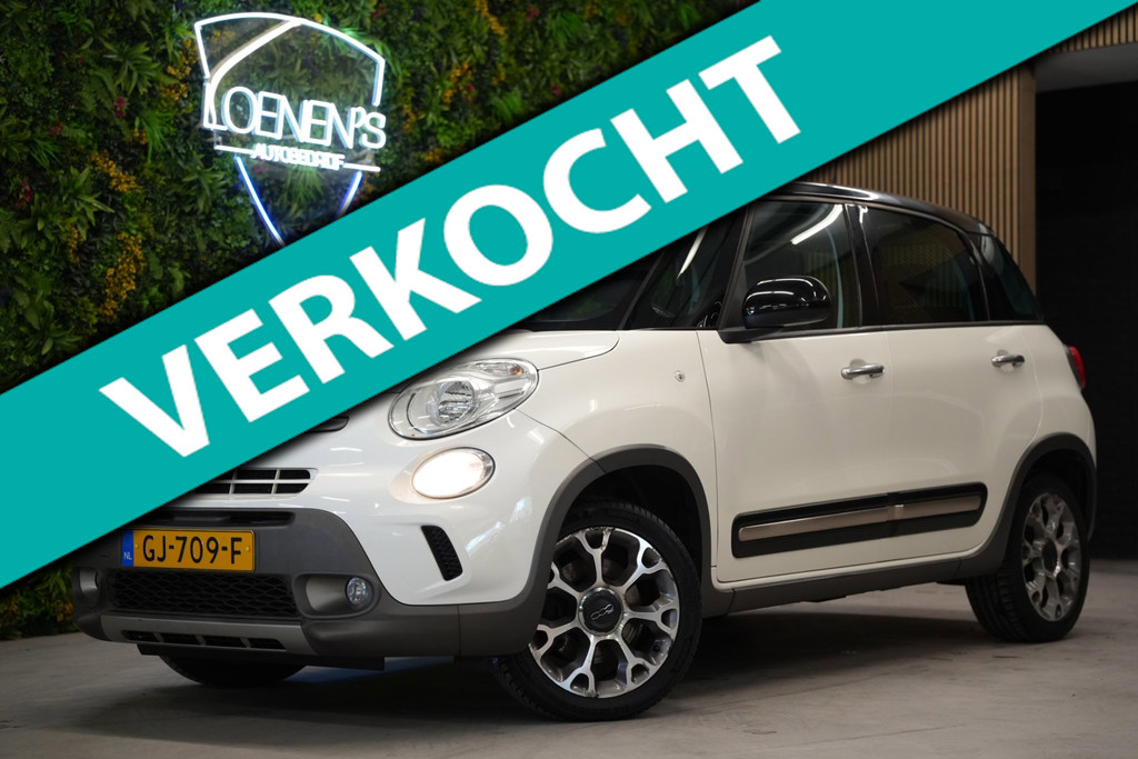 Fiat 500L 1.4-T-Jet Trekking / Pano / Cruise / Trekhaak / Navi 55985489-0.jpg | Loenen's Autobedrijf
