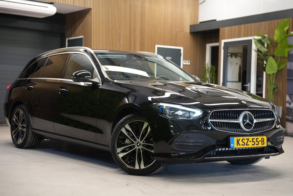 Mercedes-Benz C-Klasse Estate 300 e Luxury Line / Trekhaak / Camera / ACC / CarPlay 56184525-4.jpg | Loenen's Autobedrijf