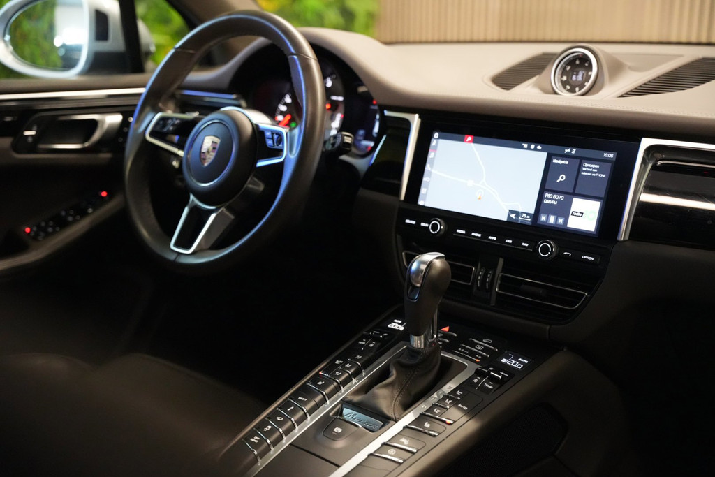 Porsche Macan 3.0 S Facelift / Panorama dak / Bose / Trekhaak / Camera 56428891-2.jpg | Loenen's Autobedrijf