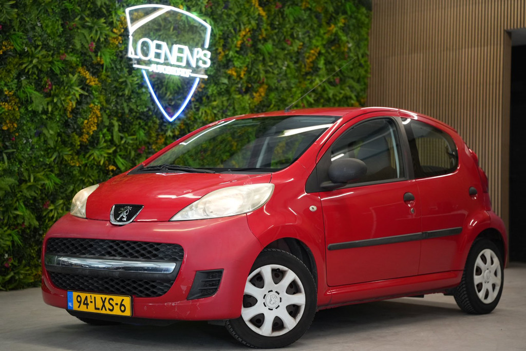 Peugeot 107 1.0-12V XR Radio / Nieuwe APK 56740355-0.jpg | Loenen's Autobedrijf
