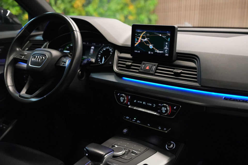 Audi Q5 55 TFSI e quattro S-Line / SOH99% / Camera / Cruise / 21 inch 57057808-2.jpg | Loenen's Autobedrijf