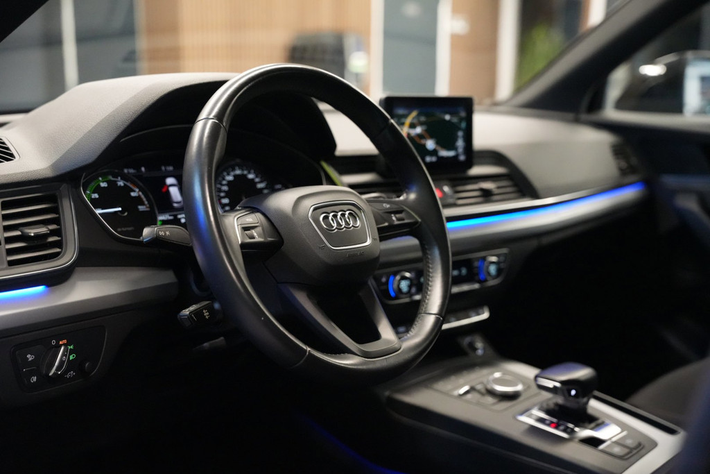 Audi Q5 55 TFSI e quattro S-Line / SOH99% / Camera / Cruise / 21 inch 57057808-3.jpg | Loenen's Autobedrijf