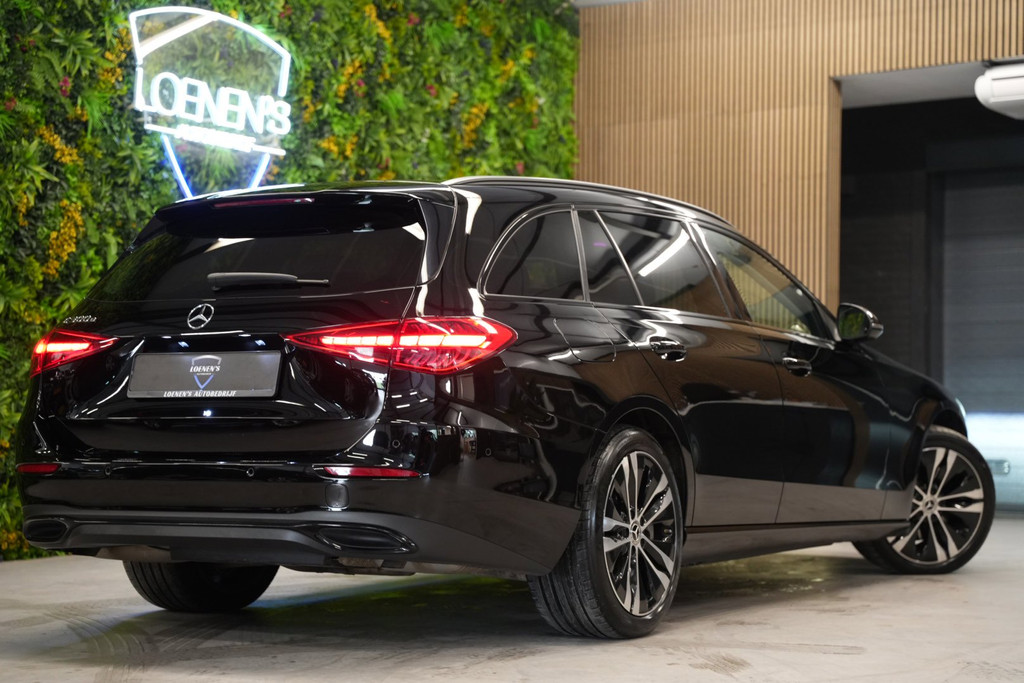 Mercedes-Benz C-Klasse Estate 300 e Luxury Line SOH 96%/ Camera / CarPlay / ACC / Stoelverwarming 57220010-1.jpg | Loenen's Autobedrijf