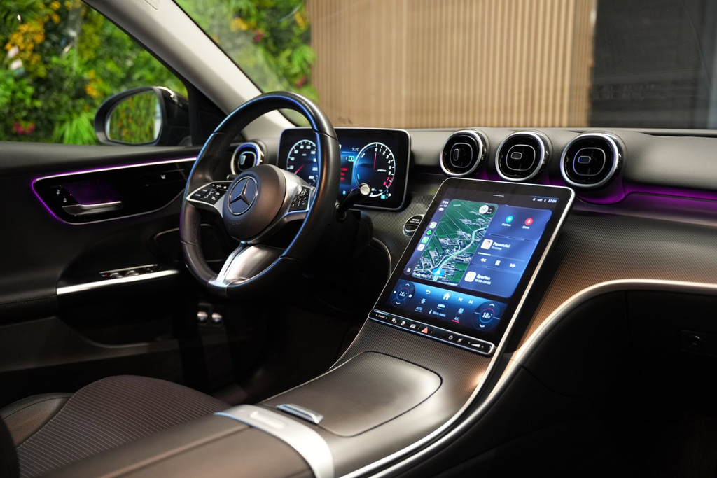 Mercedes-Benz C-Klasse Estate 300 e Luxury Line SOH 96%/ Camera / CarPlay / ACC / Stoelverwarming 57220010-2.jpg | Loenen's Autobedrijf