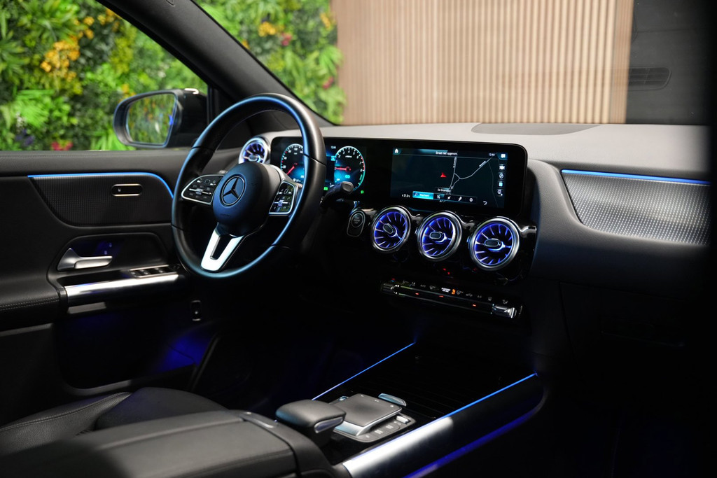 Mercedes-Benz GLA 250 e Progressive SOH 96% / Camera / Cruise / Sfeerverlichting / Stoelver 57339853-2.jpg | Loenen's Autobedrijf